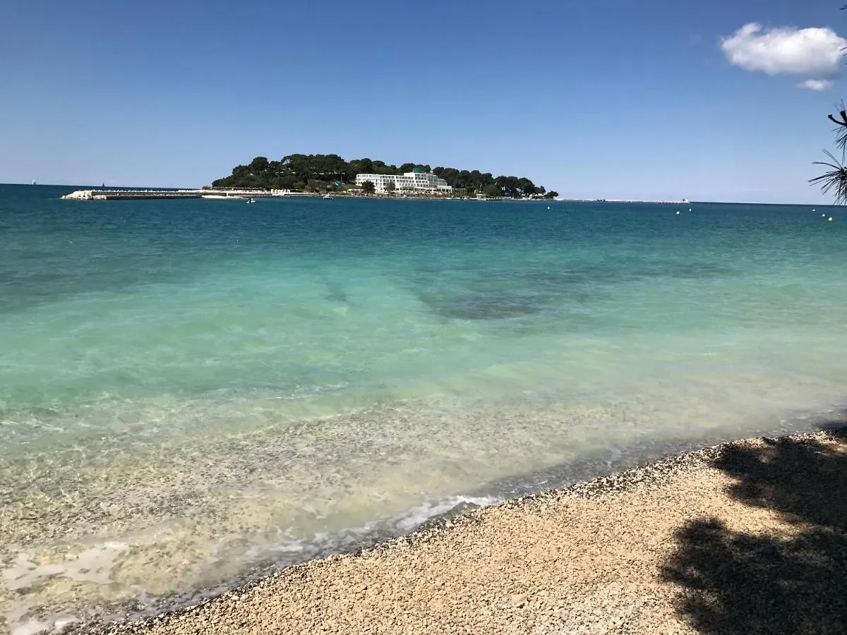 Apartment Marisa 0*, Porec Croatia